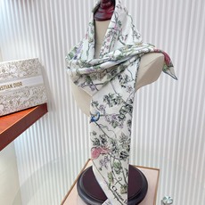 ✨✨【18姆米 双面同色】高级感爆棚❗️CD【花朵🌺元素90】高级时髦风‼️配色非常考究,图案匠心,上身简直美得太惊艳了 ✨✨【18姆米 双面同色】高级感爆棚❗️CD【花朵🌺元素90】高级时髦风‼️配色非常考究,图案匠心,上身简直美得太惊艳了