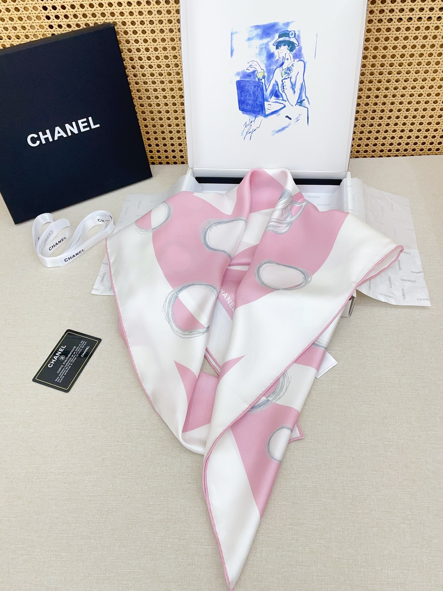 ✨✨【18姆米 双面同色】高级感爆棚❗️CD高级时髦风‼️配色非常考究，图案匠心，上身简直美得太惊艳了❤