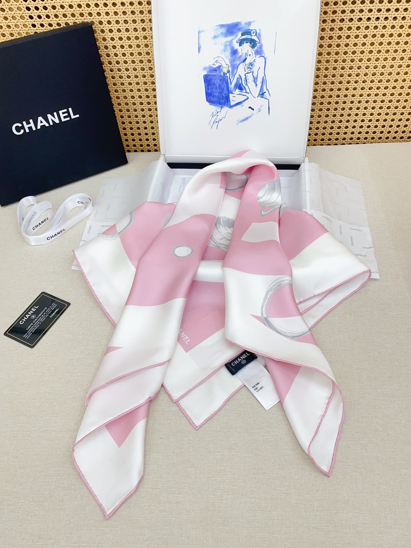 ✨✨【18姆米 双面同色】高级感爆棚❗️CD高级时髦风‼️配色非常考究，图案匠心，上身简直美得太惊艳了❤