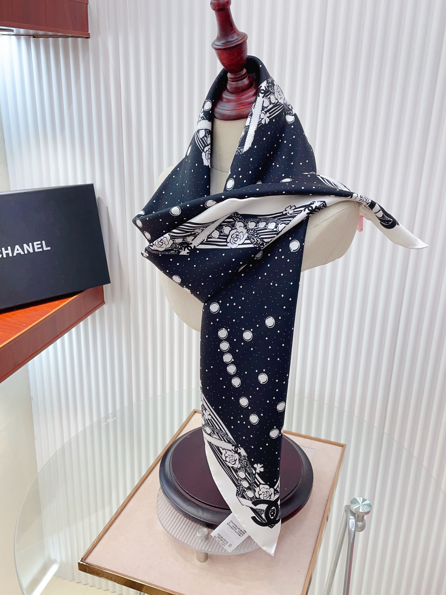 ✨✨【18姆米 双面同色】新款小香‼️美翻了[流泪]最新御用殿堂级极品‼️经典元素图案设计风格❗️美丽至