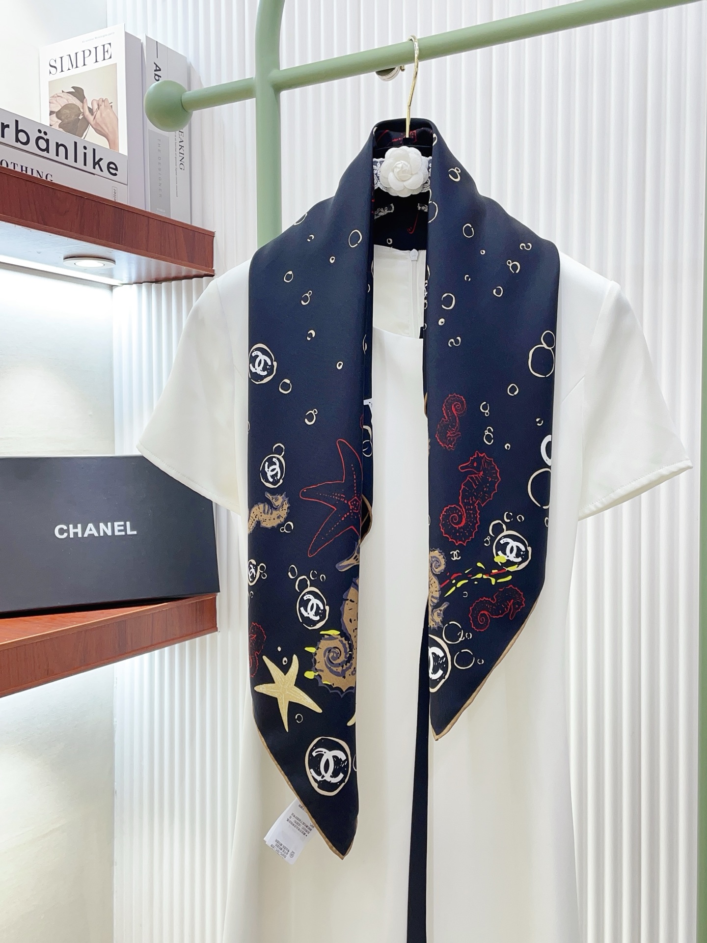 ✨✨【18姆米 双面同色】新款小香‼️美翻了[流泪]最新御用殿堂级极品‼️经典元素图案设计风格❗️美丽至