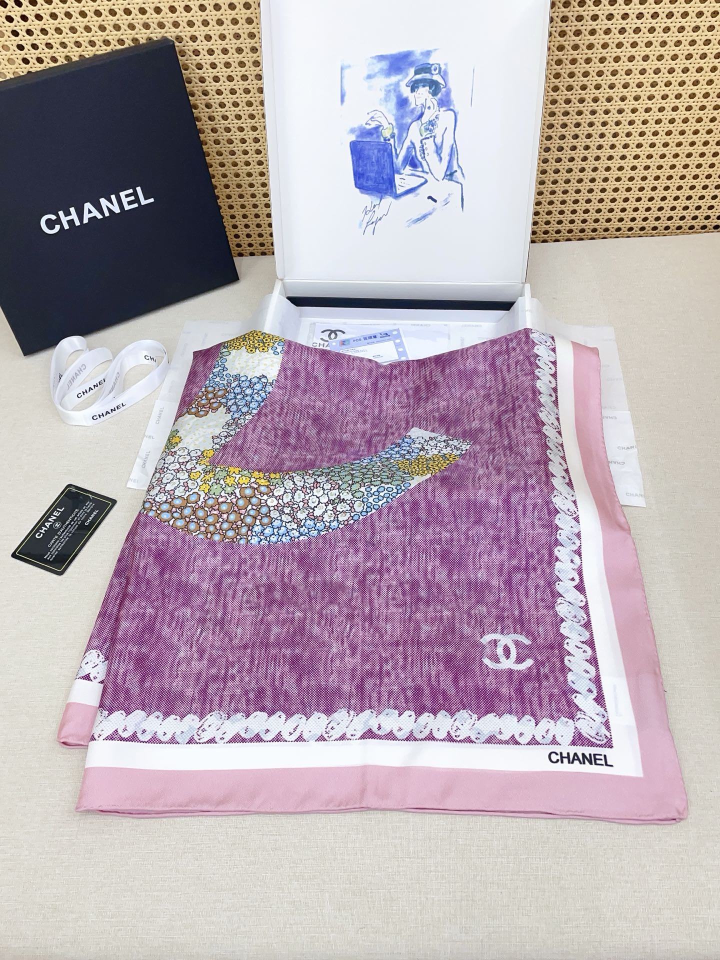 ✨✨【18姆米 双面同色】新款小香‼️美翻了[流泪]最新御用殿堂级极品‼️经典元素图案设计风格❗️美丽至