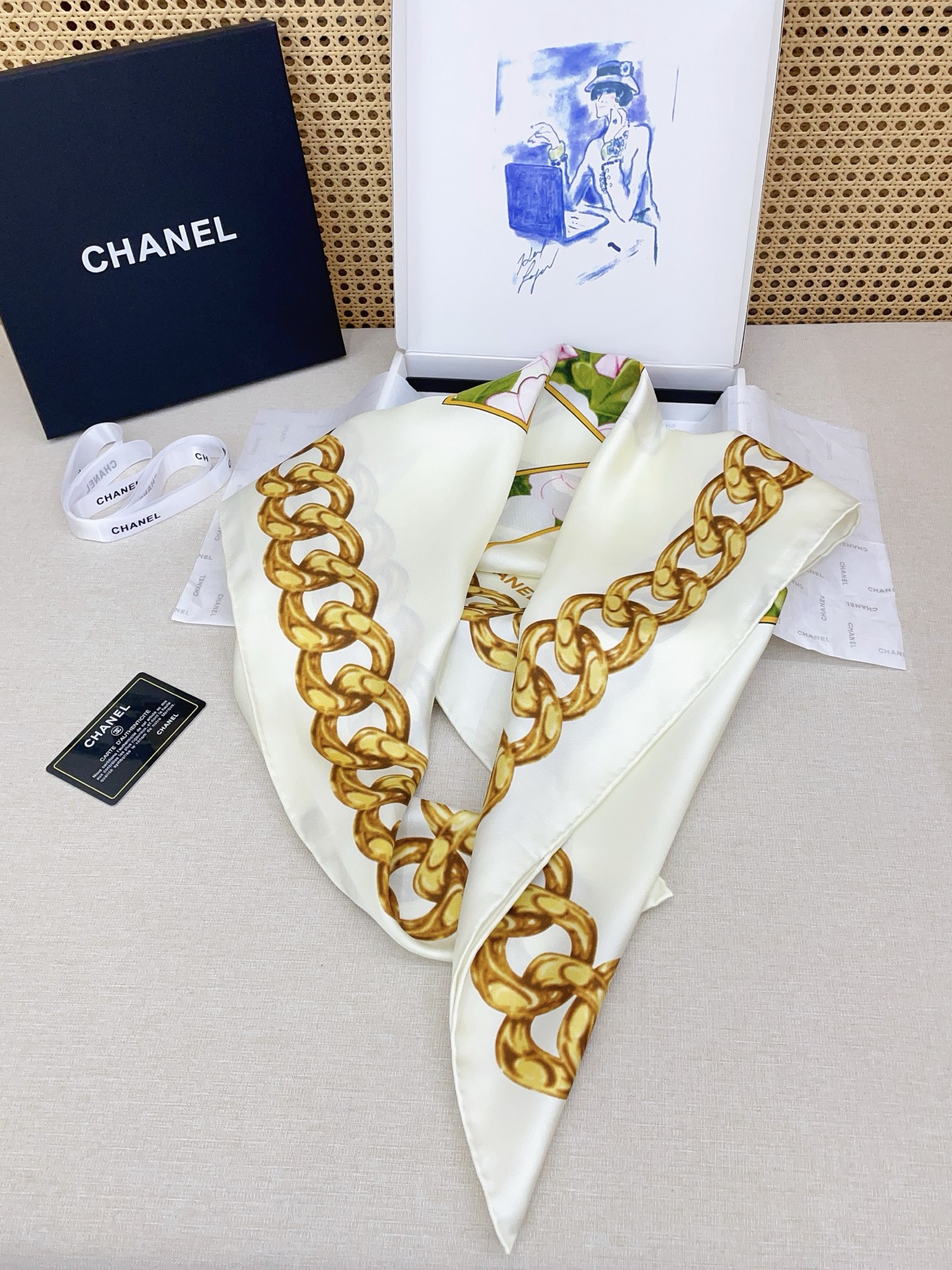 ✨✨【18姆米 双面同色】新款小香‼️美翻了[流泪]最新御用殿堂级极品‼️经典元素图案设计风格❗️美丽至