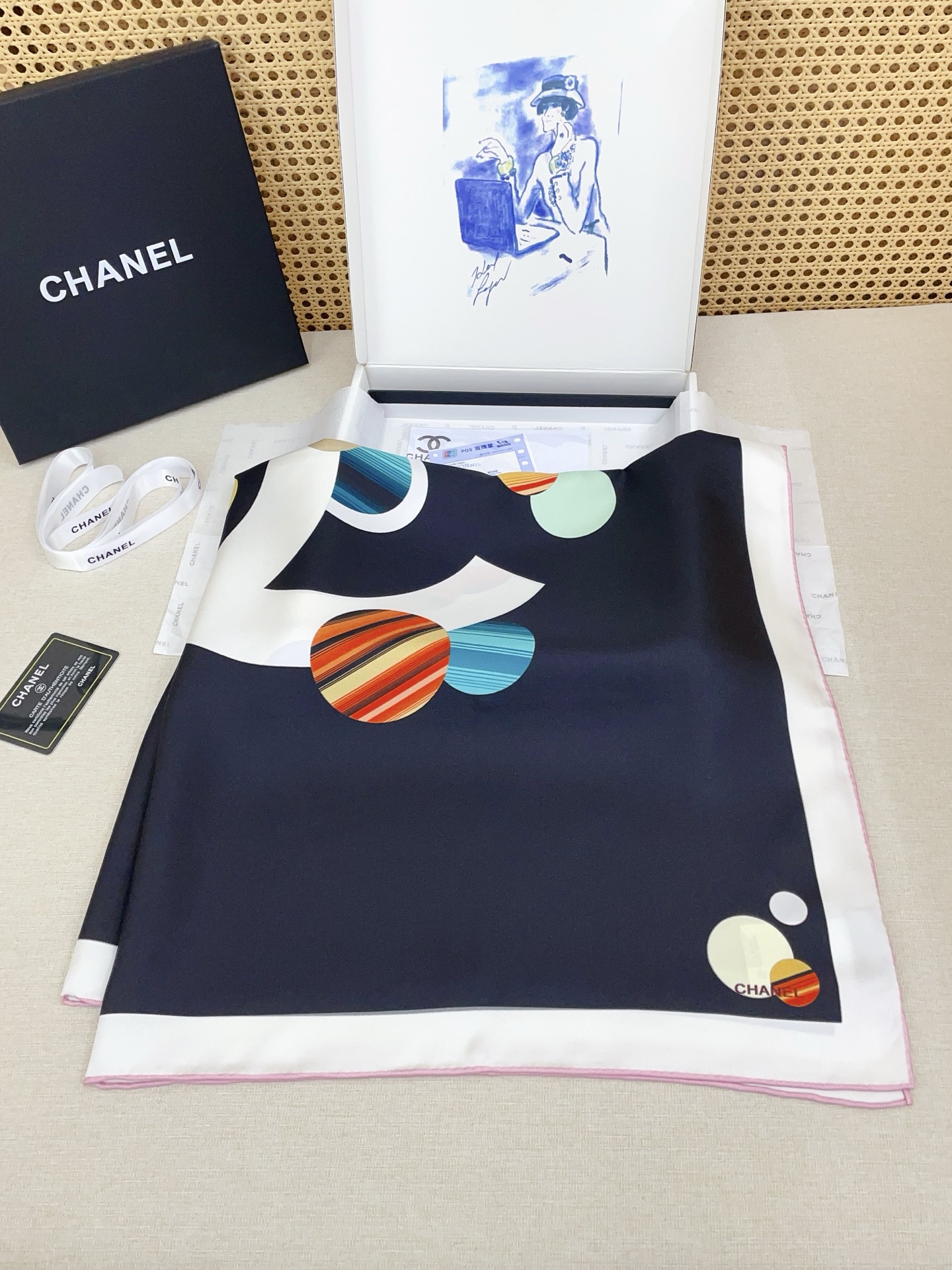 ✨✨【18姆米 双面同色】新款小香‼️美翻了[流泪]最新御用殿堂级极品‼️经典元素图案设计风格❗️美丽至