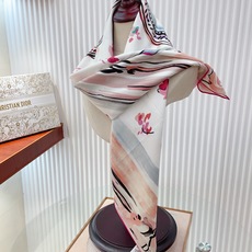 ✨✨【18姆米 双面同色】高级感爆棚❗️CD高级时髦风‼️配色非常考究,图案匠心,上身简直美得太惊艳了❤ ✨✨【18姆米 双面同色】高级感爆棚❗️CD高级时髦风‼️配色非常考究,图案匠心,上身简直美得太惊艳了❤