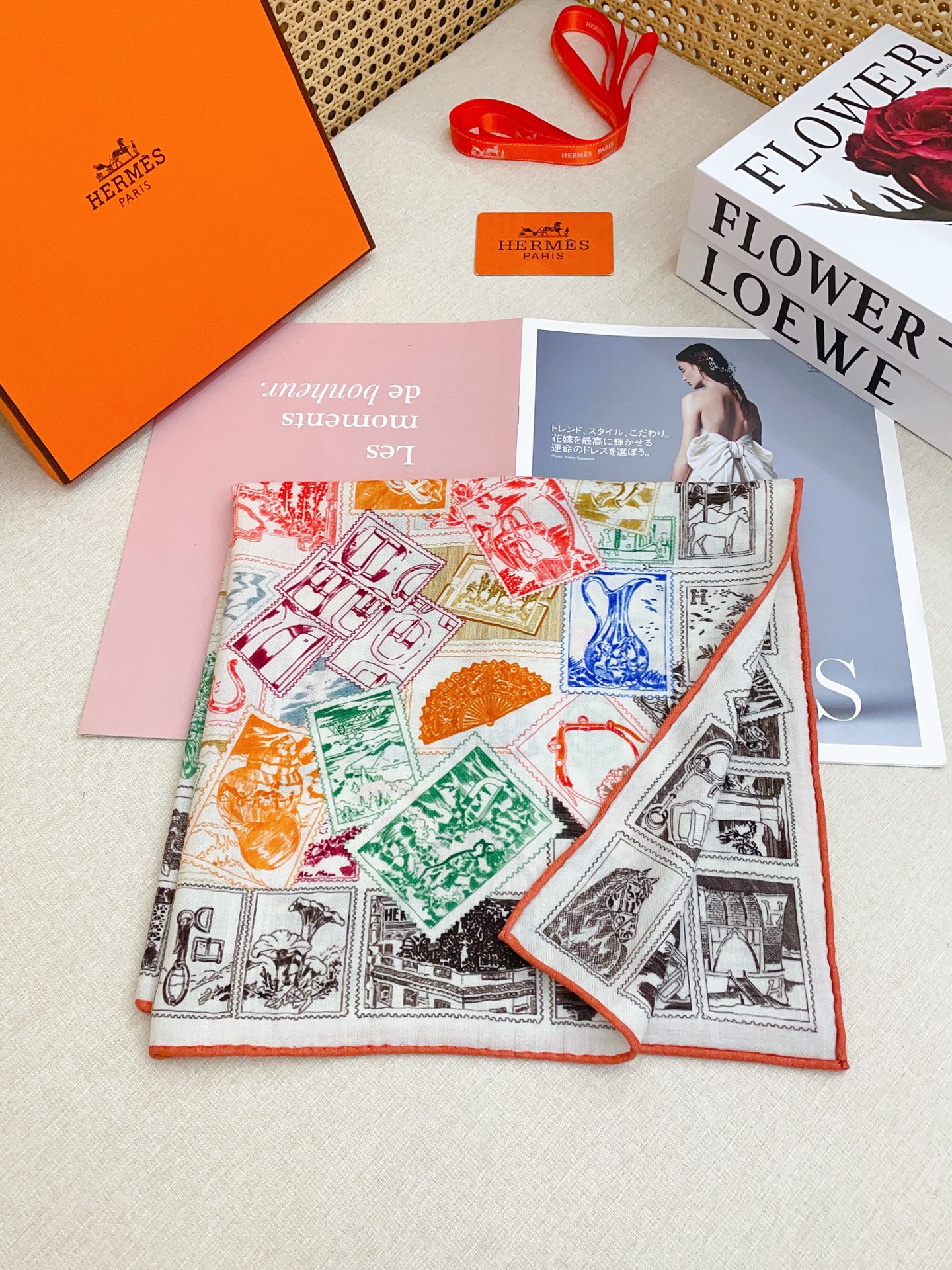 ✨✨【丝毛款 双面同色】新品 H家【福宝集邮者】秋冬丝毛款 随意切换造型 ,小巧又不失优雅的款式 60*