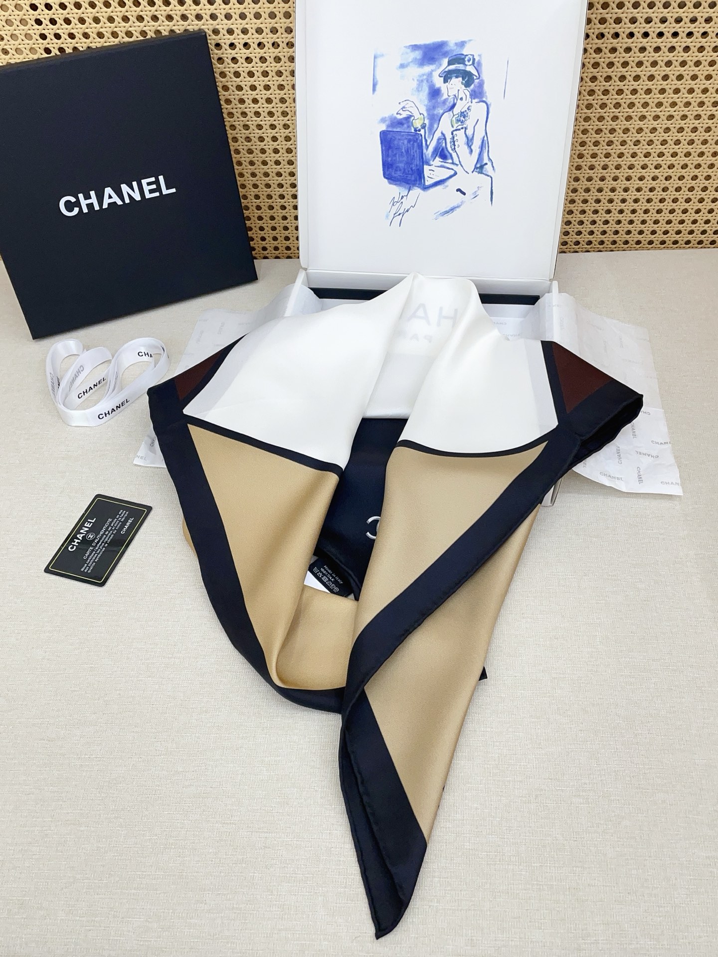 ✨✨【18姆米 双面同色】新款小香‼️美翻了[流泪]最新御用殿堂级极品‼️经典元素图案设计风格❗️美丽至