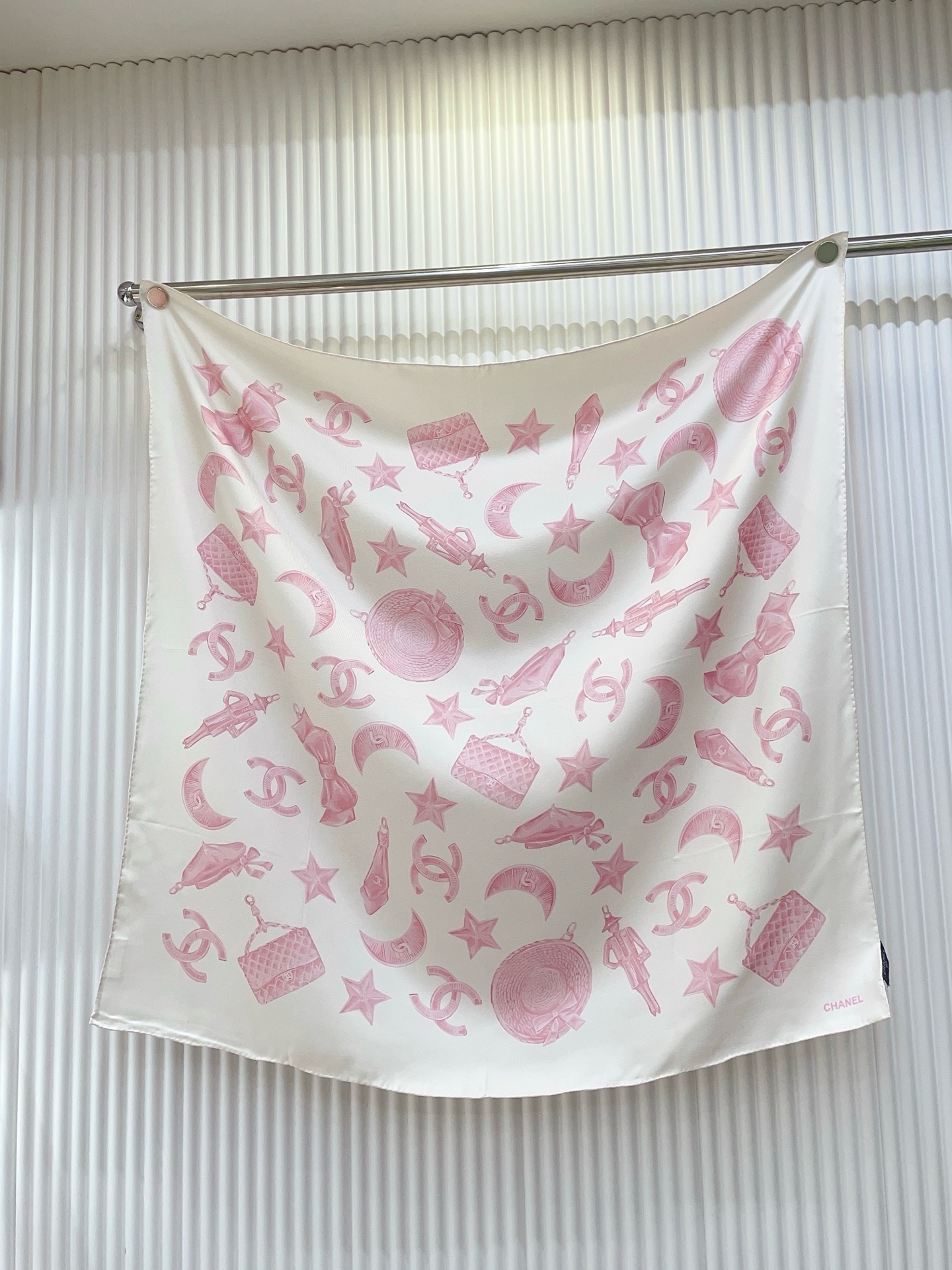 ✨✨【18姆米 双面同色】新款小香‼️美翻了[流泪]最新御用殿堂级极品‼️经典元素图案设计风格❗️美丽至