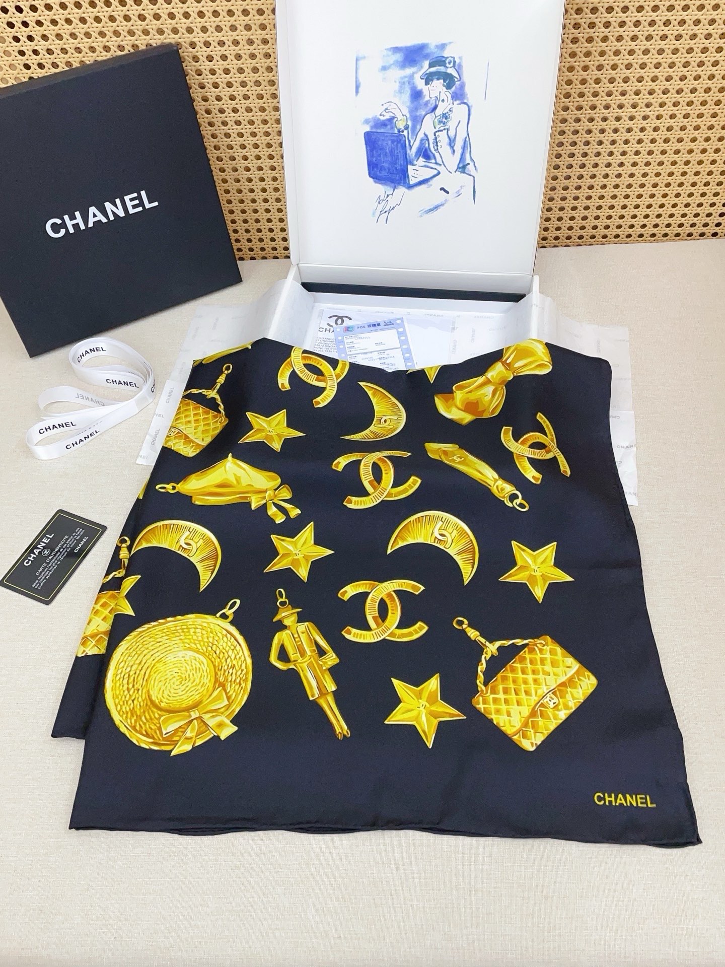 ✨✨【18姆米 双面同色】新款小香‼️美翻了[流泪]最新御用殿堂级极品‼️经典元素图案设计风格❗️美丽至