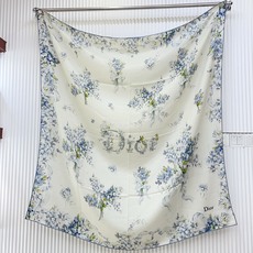 ✨✨【双面同色 丝毛款】新款🧣CD家羊绒新款 买了都说好看‼️推荐💕双面同色羊绒方巾‼️D家ZG爆款🎁💟 ✨✨【双面同色 丝毛款】新款🧣CD家羊绒新款 买了都说好看‼️推荐💕双面同色羊绒方巾‼️D家ZG爆款🎁💟
