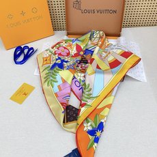✨✨【18姆米 双面同色】上身效果疯狂的喜欢❗️专柜也是刚刚上架的,L*最最新款~非常有看头,L的这类元 ✨✨【18姆米 双面同色】上身效果疯狂的喜欢❗️专柜也是刚刚上架的,L*最最新款~非常有看头,L的这类元