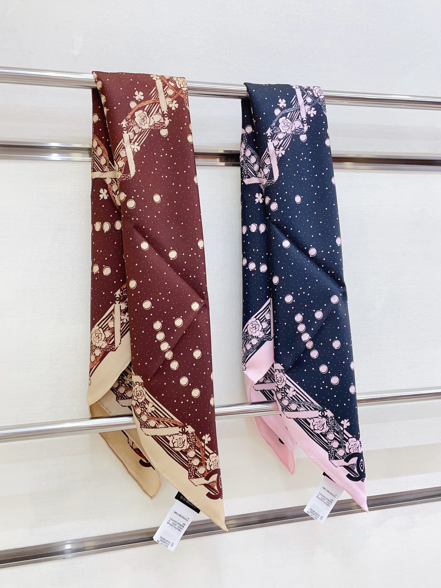 ✨✨【18姆米 双面同色】新款小香‼️美翻了[流泪]最新御用殿堂级极品‼️经典元素图案设计风格❗️美丽至
