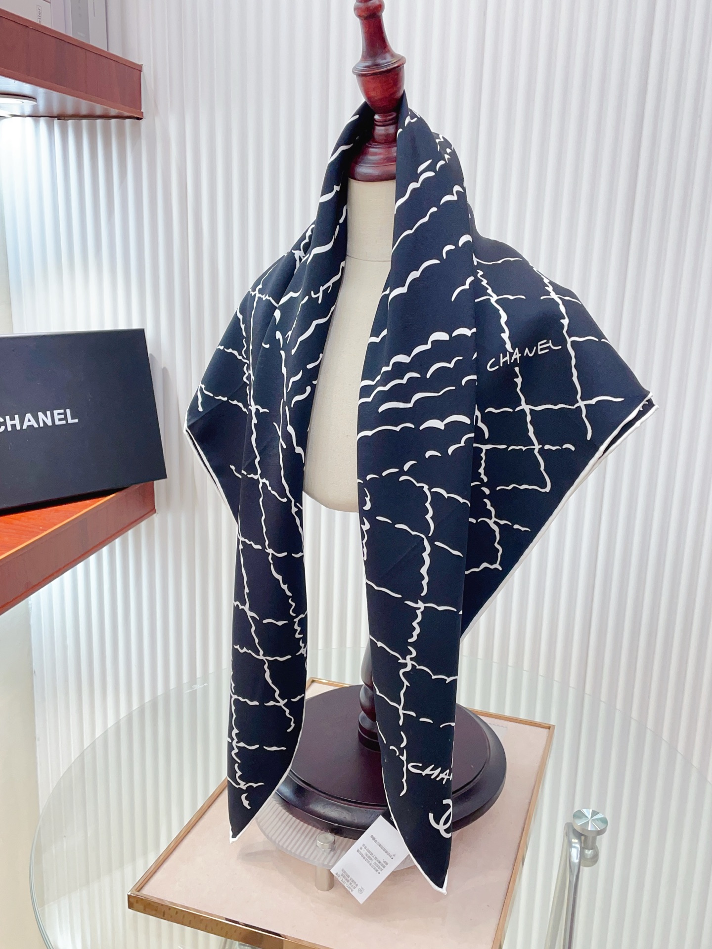 ✨✨【18姆米 双面同色】新款小香‼️美翻了[流泪]最新御用殿堂级极品‼️经典元素图案设计风格❗️美丽至
