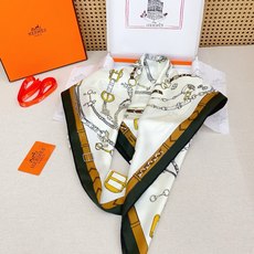 ✨✨【18姆米 双面同色】H**S真丝新款🆕👏👏买了都说好看‼️推荐💕【跃动的马儿 90】真丝方巾,顶级 ✨✨【18姆米 双面同色】H**S真丝新款🆕👏👏买了都说好看‼️推荐💕【跃动的马儿 90】真丝方巾,顶级