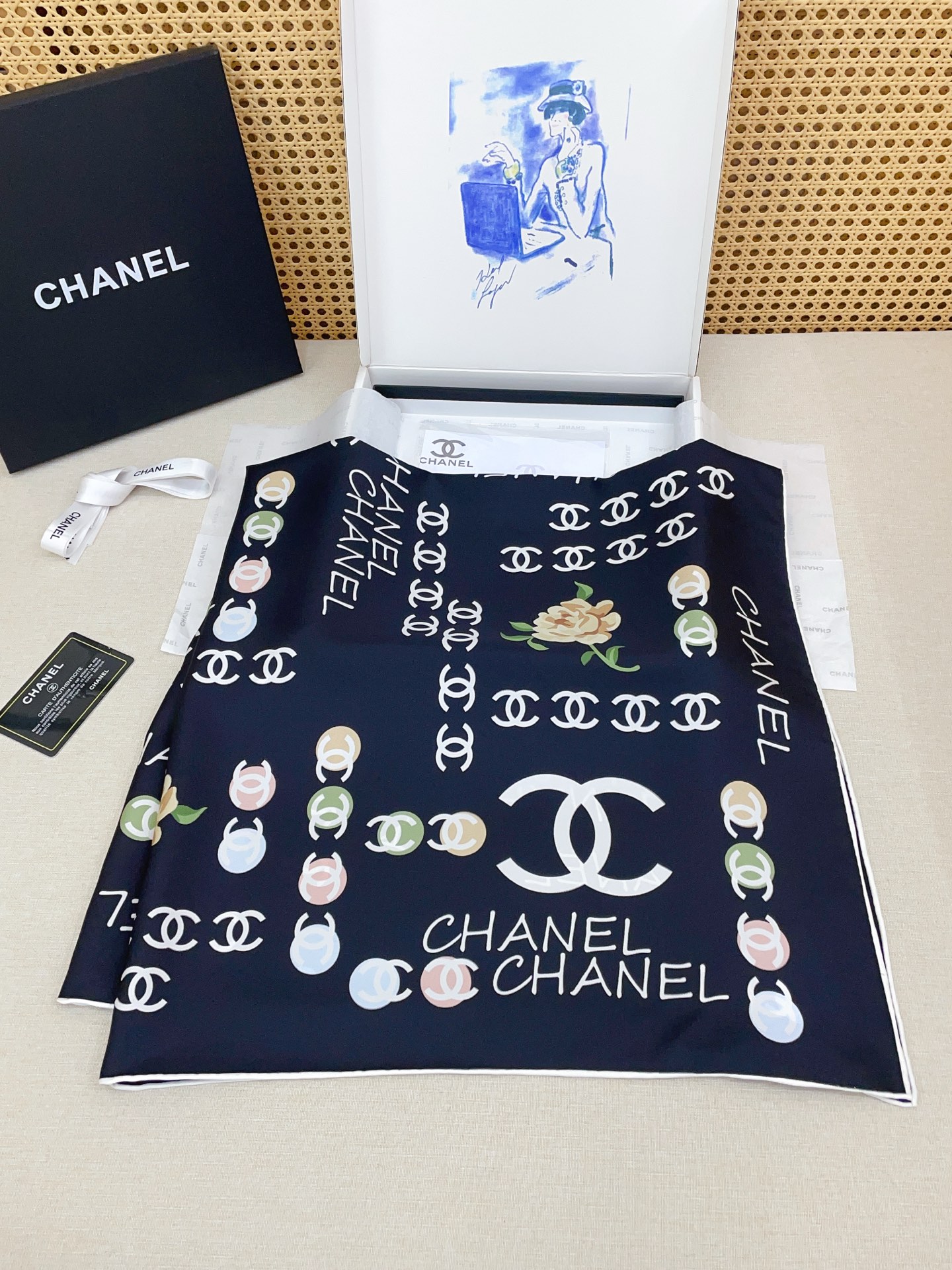 ✨✨【18姆米 双面同色】新款小香‼️美翻了[流泪]最新御用殿堂级极品‼️经典元素图案设计风格❗️美丽至