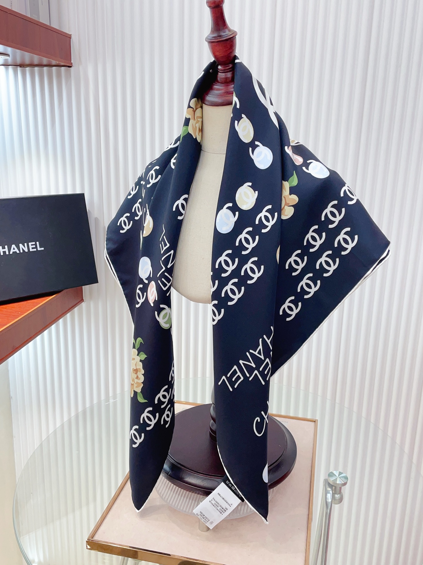 ✨✨【18姆米 双面同色】新款小香‼️美翻了[流泪]最新御用殿堂级极品‼️经典元素图案设计风格❗️美丽至