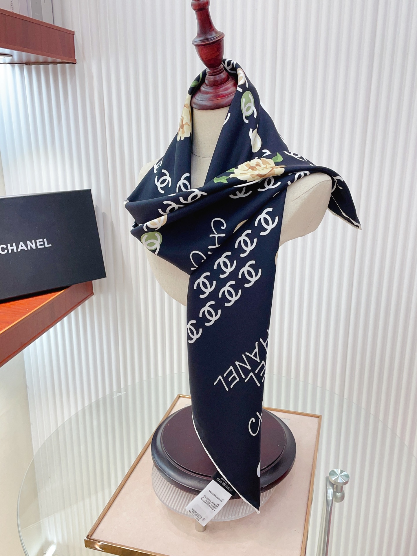 ✨✨【18姆米 双面同色】新款小香‼️美翻了[流泪]最新御用殿堂级极品‼️经典元素图案设计风格❗️美丽至