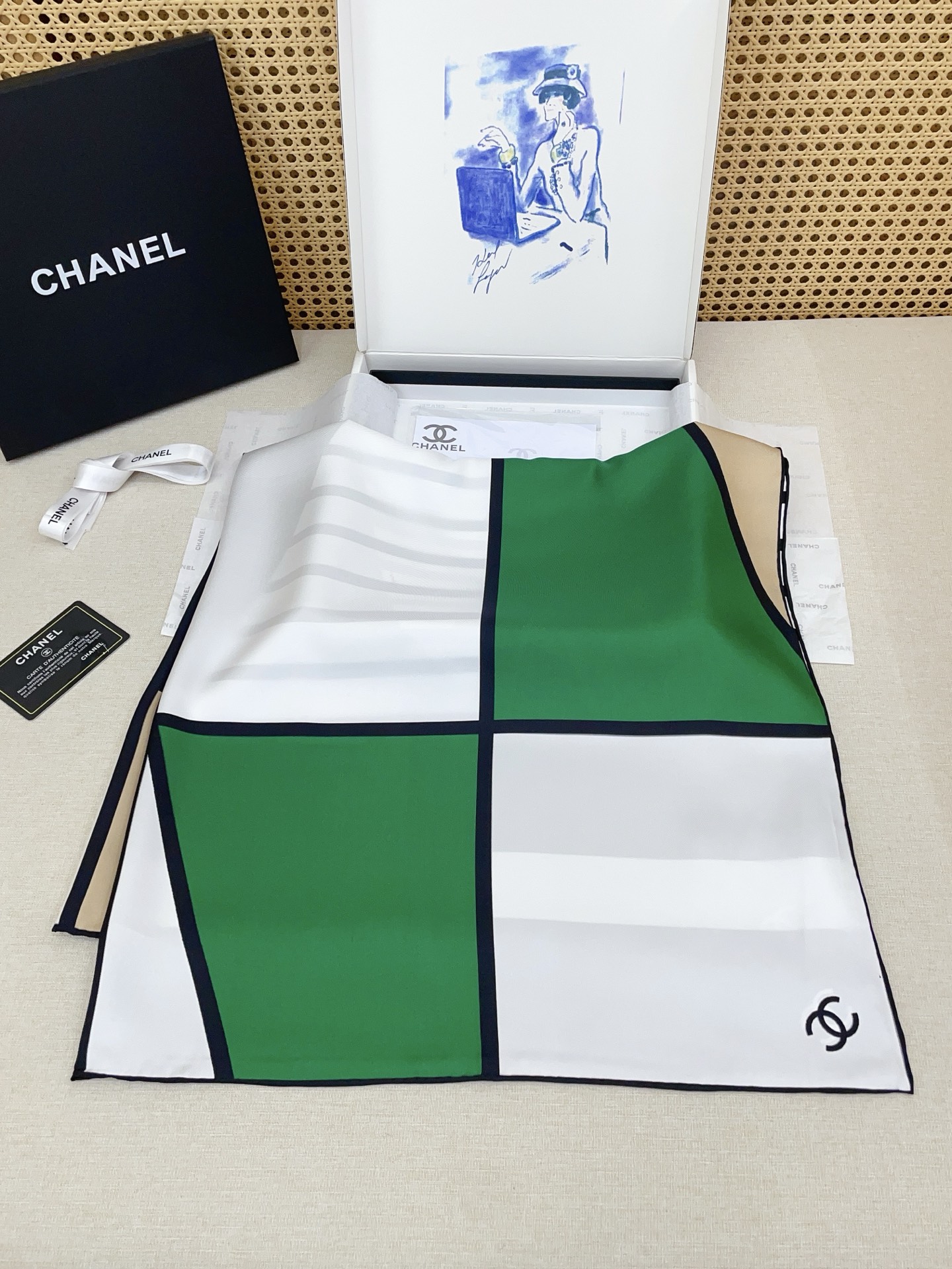 ✨✨【18姆米 双面同色】新款小香‼️美翻了[流泪]最新御用殿堂级极品‼️经典元素图案设计风格❗️美丽至