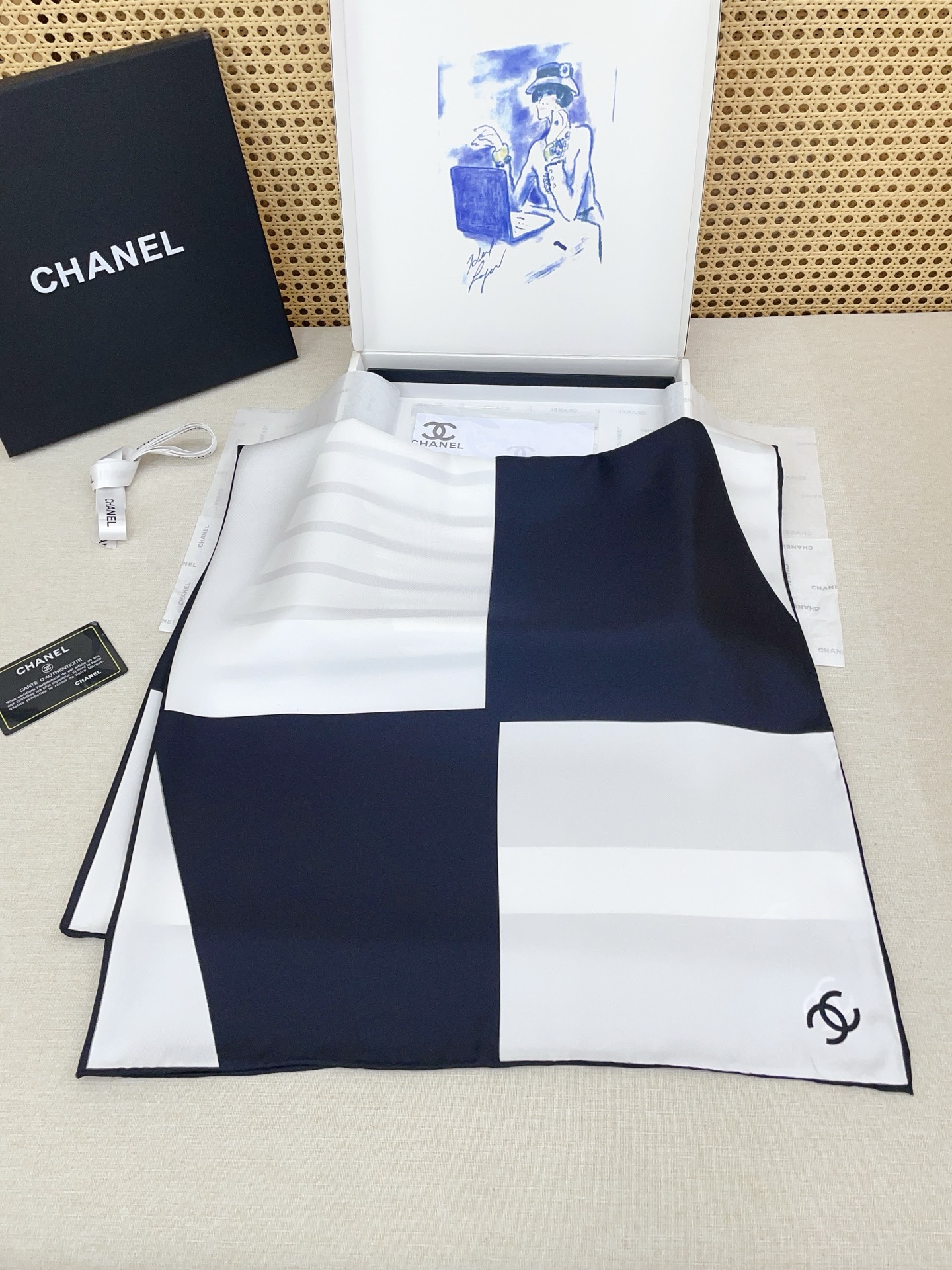 ✨✨【18姆米 双面同色】新款小香‼️美翻了[流泪]最新御用殿堂级极品‼️经典元素图案设计风格❗️美丽至