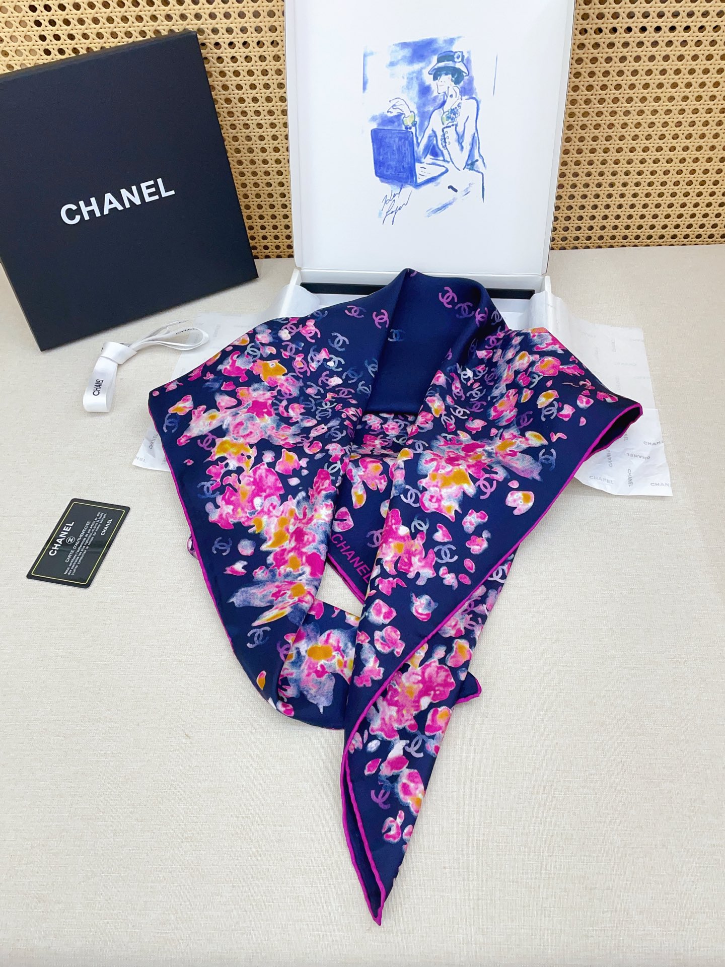 ✨✨【18姆米 双面同色】新款小香‼️美翻了[流泪]最新御用殿堂级极品‼️经典元素图案设计风格❗️美丽至