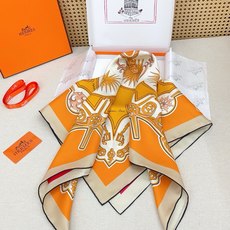 ✨✨【18姆米 双面异色】H**S真丝新款🆕👏👏买了都说好看‼️推荐💕【马刺🐎90】真丝方巾,顶级工艺超值‼️专柜爆款🎁 ✨✨【18姆米 双面异色】H**S真丝新款🆕👏👏买了都说好看‼️推荐💕【马刺🐎90】真丝方巾,顶级工艺超值‼️专柜爆款🎁