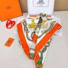✨✨【18姆米 双面同色】H**S真丝新款🆕👏👏买了都说好看‼️推荐💕【鞍马🐎90】真丝方巾,顶级工艺超值‼️专柜爆款🎁 ✨✨【18姆米 双面同色】H**S真丝新款🆕👏👏买了都说好看‼️推荐💕【鞍马🐎90】真丝方巾,顶级工艺超值‼️专柜爆款🎁