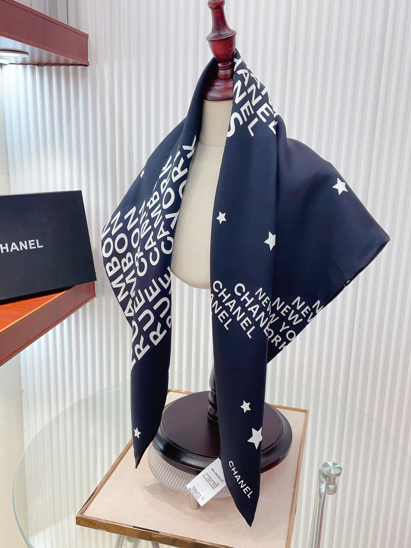 🆕 ✨✨【18姆米 双面同色】新款小香‼️美翻了[流泪]最新御用殿堂级极品‼️经典元素图案设计风格❗️美丽至极 真的 上