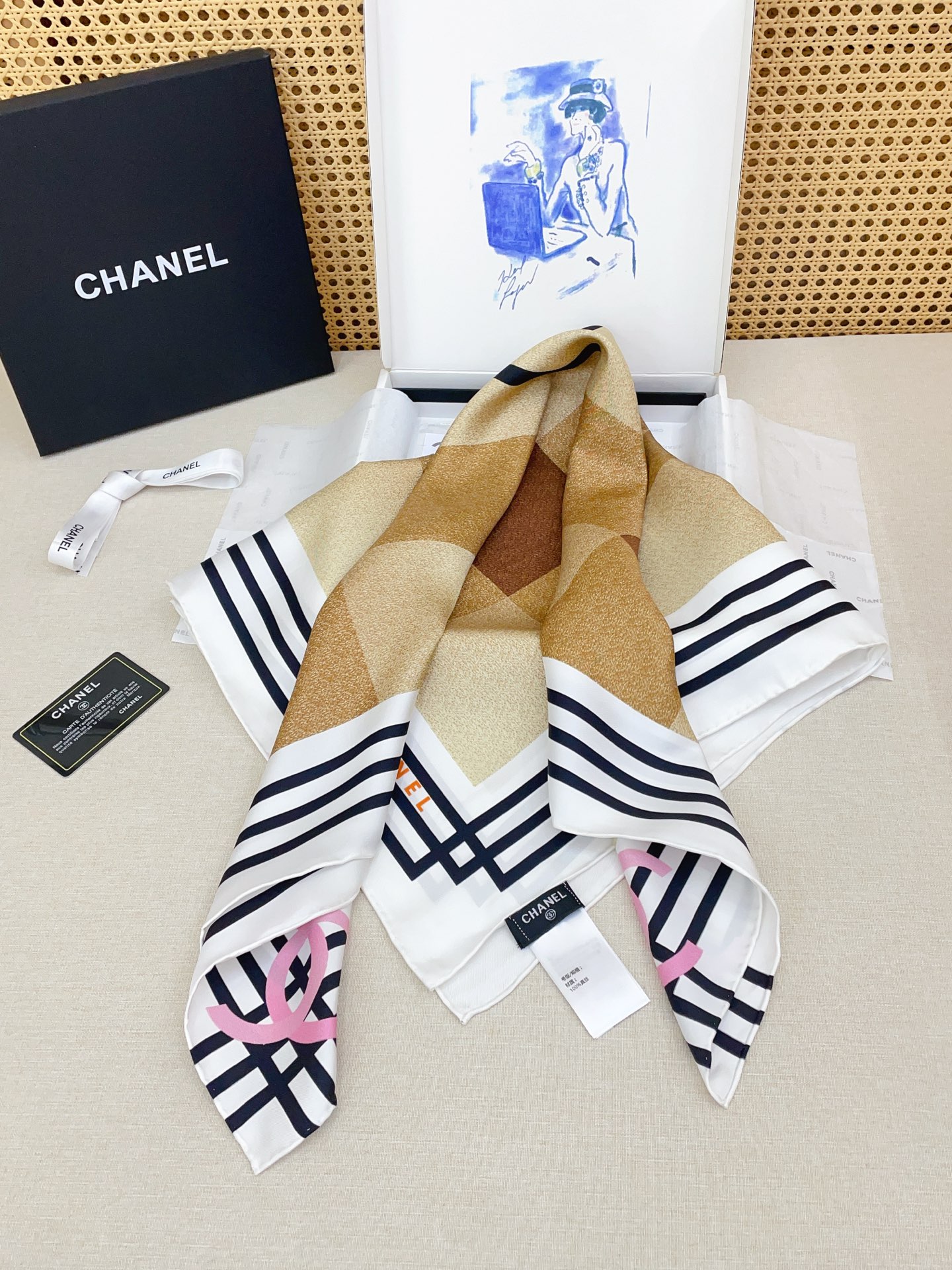 ✨✨【18姆米 双面同色】新款小香‼️美翻了[流泪]最新御用殿堂级极品‼️经典元素图案设计风格❗️美丽至极 真的 上身极