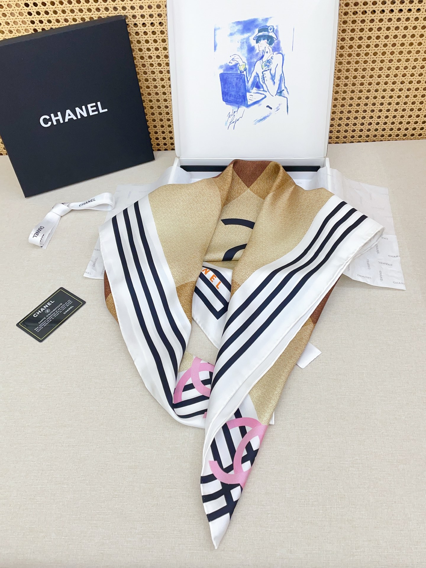 ✨✨【18姆米 双面同色】新款小香‼️美翻了[流泪]最新御用殿堂级极品‼️经典元素图案设计风格❗️美丽至极 真的 上身极