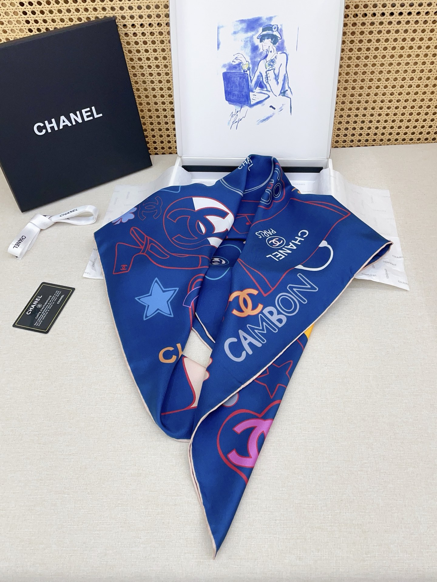 ✨✨【18姆米 双面同色】新款小香‼️美翻了[流泪]最新御用殿堂级极品‼️经典元素图案设计风格❗️美丽至极 真的 上身极