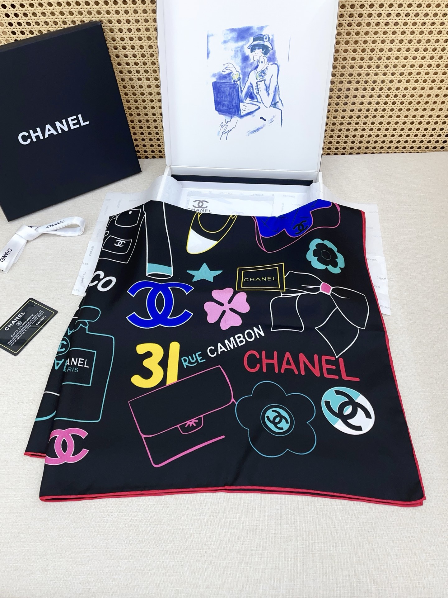 ✨✨【18姆米 双面同色】新款小香‼️美翻了[流泪]最新御用殿堂级极品‼️经典元素图案设计风格❗️美丽至极 真的 上身极