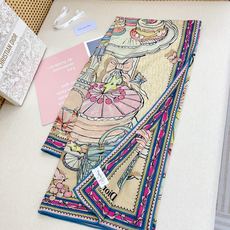 ✨✨【双面同色 丝毛款】新款🧣CD家羊绒新款 买了都说好看‼️推荐💕双面同色羊绒方巾‼️D家ZG爆款🎁💟立体呈现图案纹路 ✨✨【双面同色 丝毛款】新款🧣CD家羊绒新款 买了都说好看‼️推荐💕双面同色羊绒方巾‼️D家ZG爆款🎁💟立体呈现图案纹路