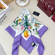 ✨✨【18姆米 双面同色】G家真丝新款🆕👏👏买了都说好看‼️推荐💕真丝方巾,顶级工艺超值‼️专柜爆款🎁💟立体呈现图案纹路 ✨✨【18姆米 双面同色】G家真丝新款🆕👏👏买了都说好看‼️推荐💕真丝方巾,顶级工艺超值‼️专柜爆款🎁💟立体呈现图案纹路