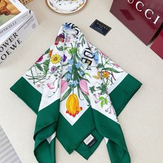 ✨✨【18姆米 双面同色】G家真丝新款🆕👏👏买了都说好看‼️推荐💕真丝方巾,顶级工艺超值‼️专柜爆款🎁💟立体呈现图案纹路 ✨✨【18姆米 双面同色】G家真丝新款🆕👏👏买了都说好看‼️推荐💕真丝方巾,顶级工艺超值‼️专柜爆款🎁💟立体呈现图案纹路