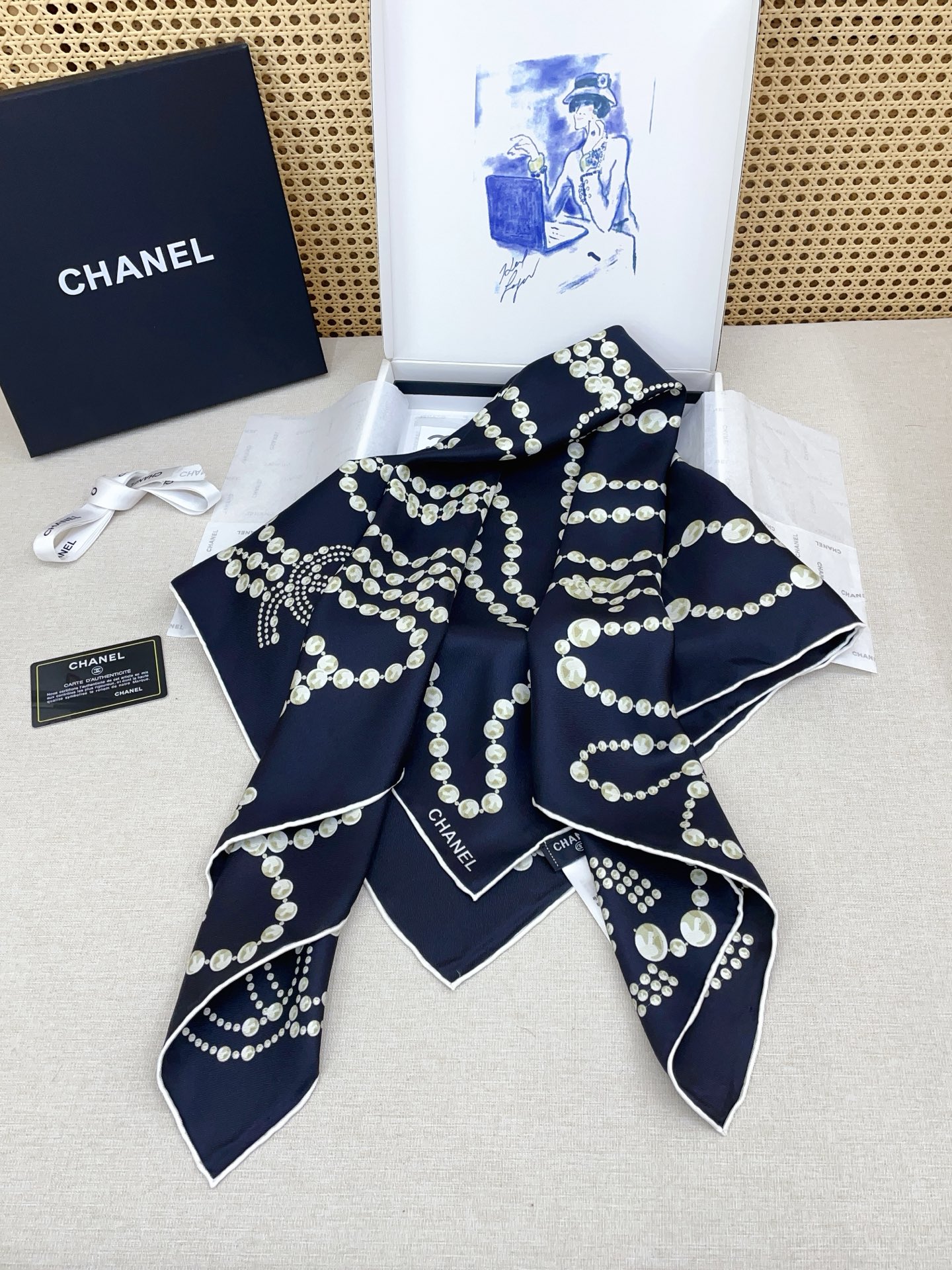 ✨✨【18姆米 双面同色】新款小香‼️美翻了[流泪]最新御用殿堂级极品‼️经典元素图案设计风格❗️美丽至极 真的 上身极