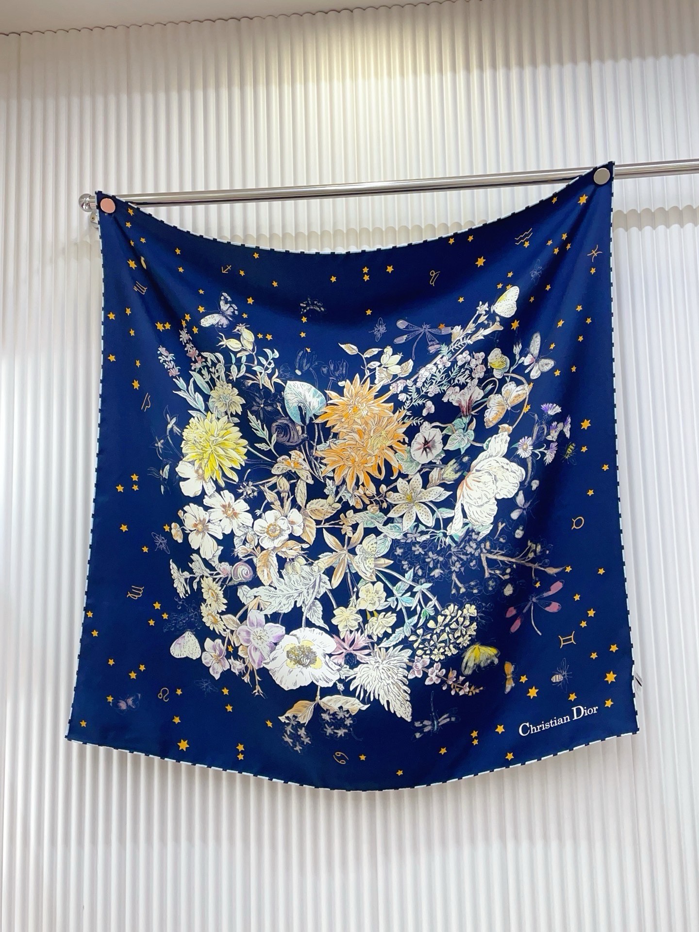 🆕 ✨✨【18姆米 双面同色】高级感爆棚❗️CD【星空🌌花园 90】高级时髦风‼️配色非常考究,图案匠心,上身简直美得太 🆕 ✨✨【18姆米 双面同色】高级感爆棚❗️CD【星空🌌花园 90】高级时髦风‼️配色非常考究,图案匠心,上身简直美得太