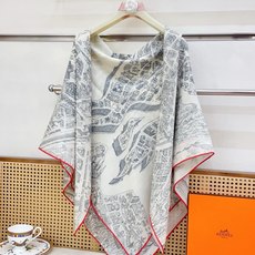 🆕 ✨✨【双面同色 丝毛款】H家羊绒新款 买了都说好看‼️推荐💕【骏马新城 140】羊绒方巾‼️H家ZG爆款🎁💟立体呈现 🆕 ✨✨【双面同色 丝毛款】H家羊绒新款 买了都说好看‼️推荐💕【骏马新城 140】羊绒方巾‼️H家ZG爆款🎁💟立体呈现
