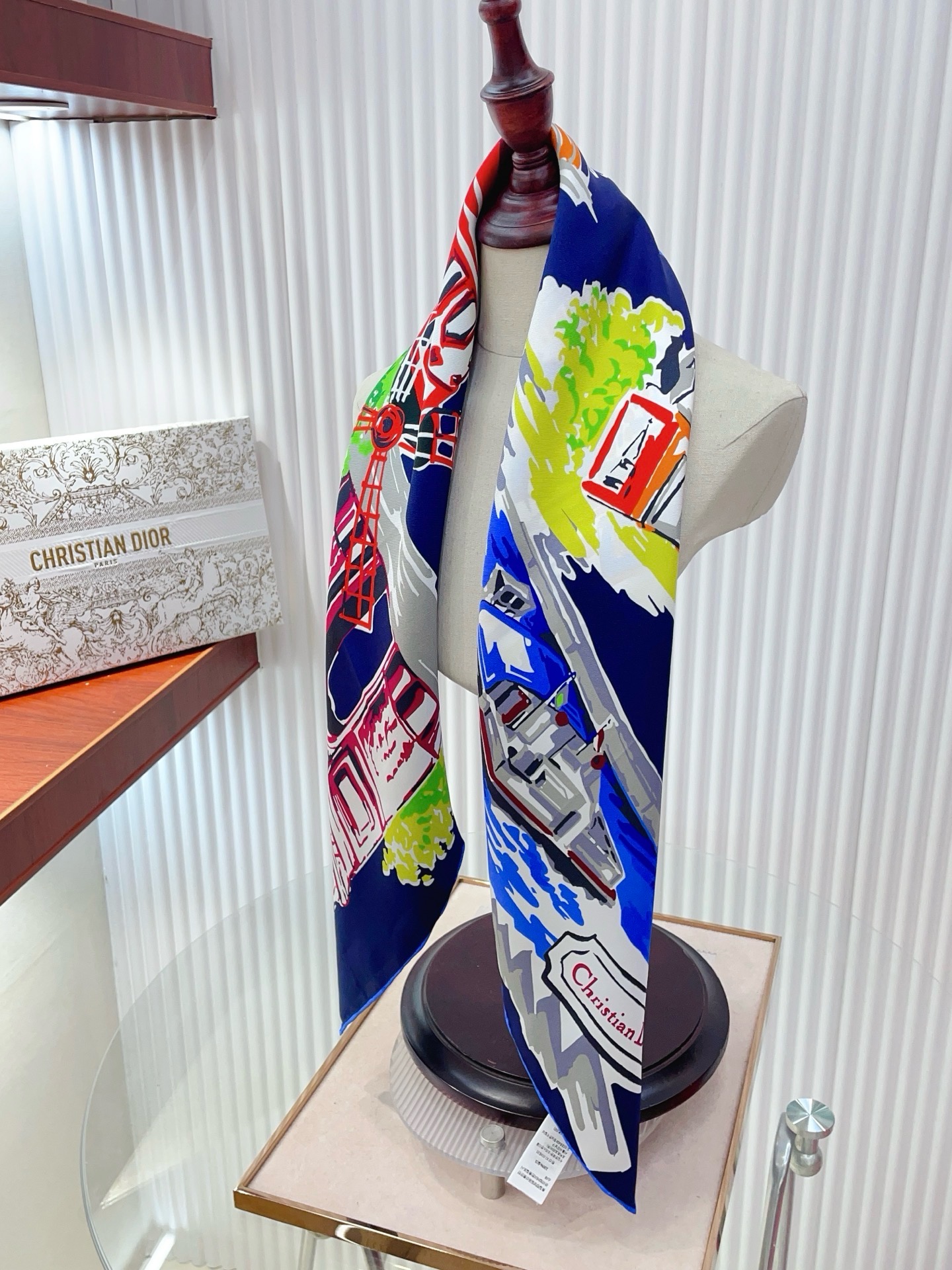 🆕 ✨✨【18姆米 双面同色】新款小香‼️美翻了[流泪]最新御用殿堂级极品‼️经典元素图案设计风格❗️美丽至极 真的 上