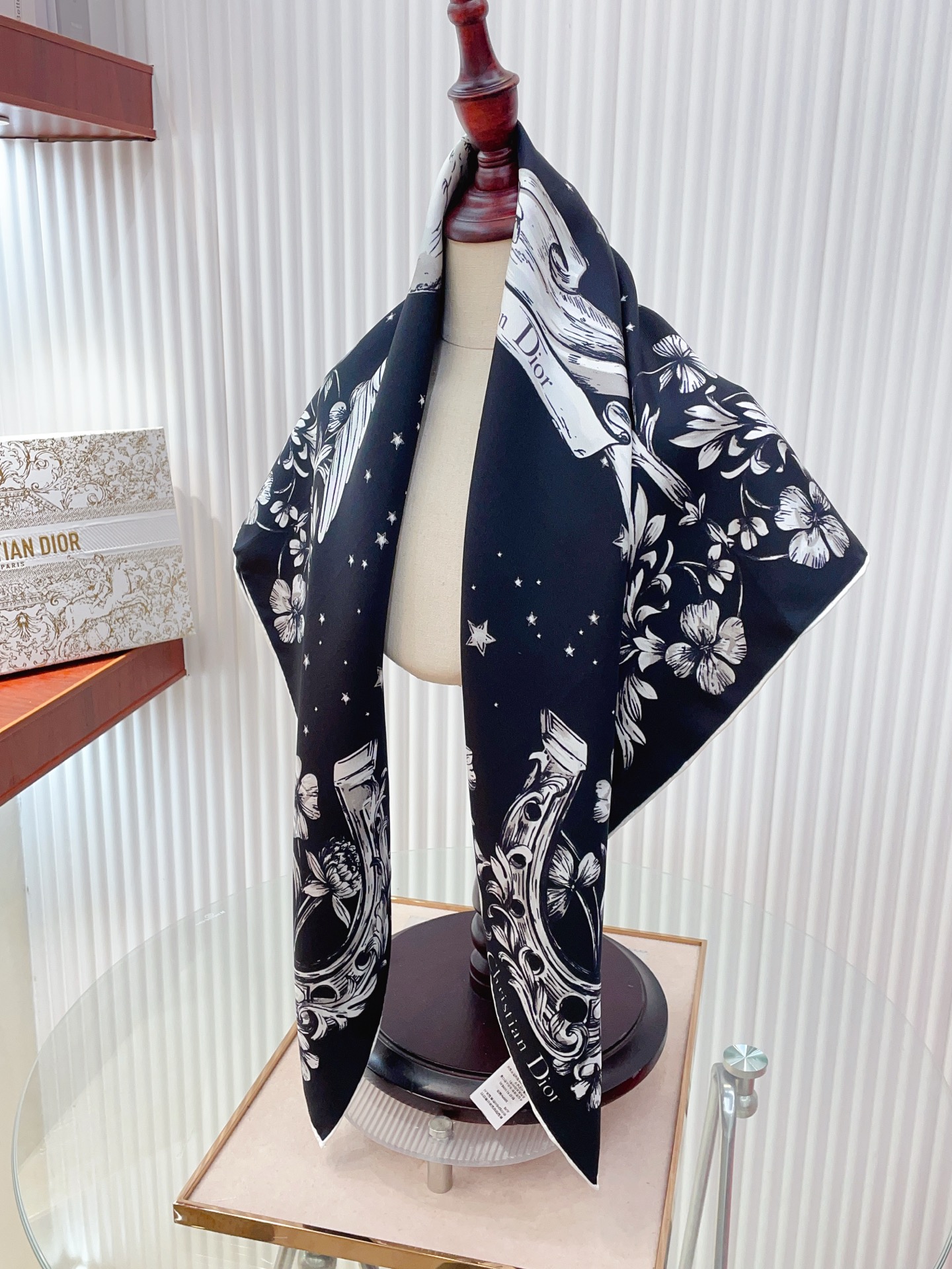 🆕 ✨✨【18姆米 双面同色】高级感爆棚❗️CD【星空🌌飞马 90】高级时髦风‼️配色非常考究，图案匠心，上身简直美得太