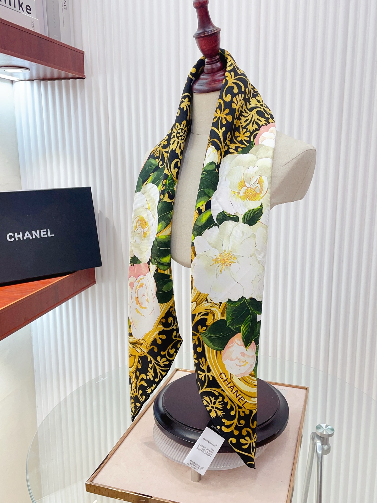 ✨✨【18姆米 双面同色】新款小香‼️美翻了[流泪]最新御用殿堂级极品‼️经典元素图案设计风格❗️美丽至极 真的 上身极