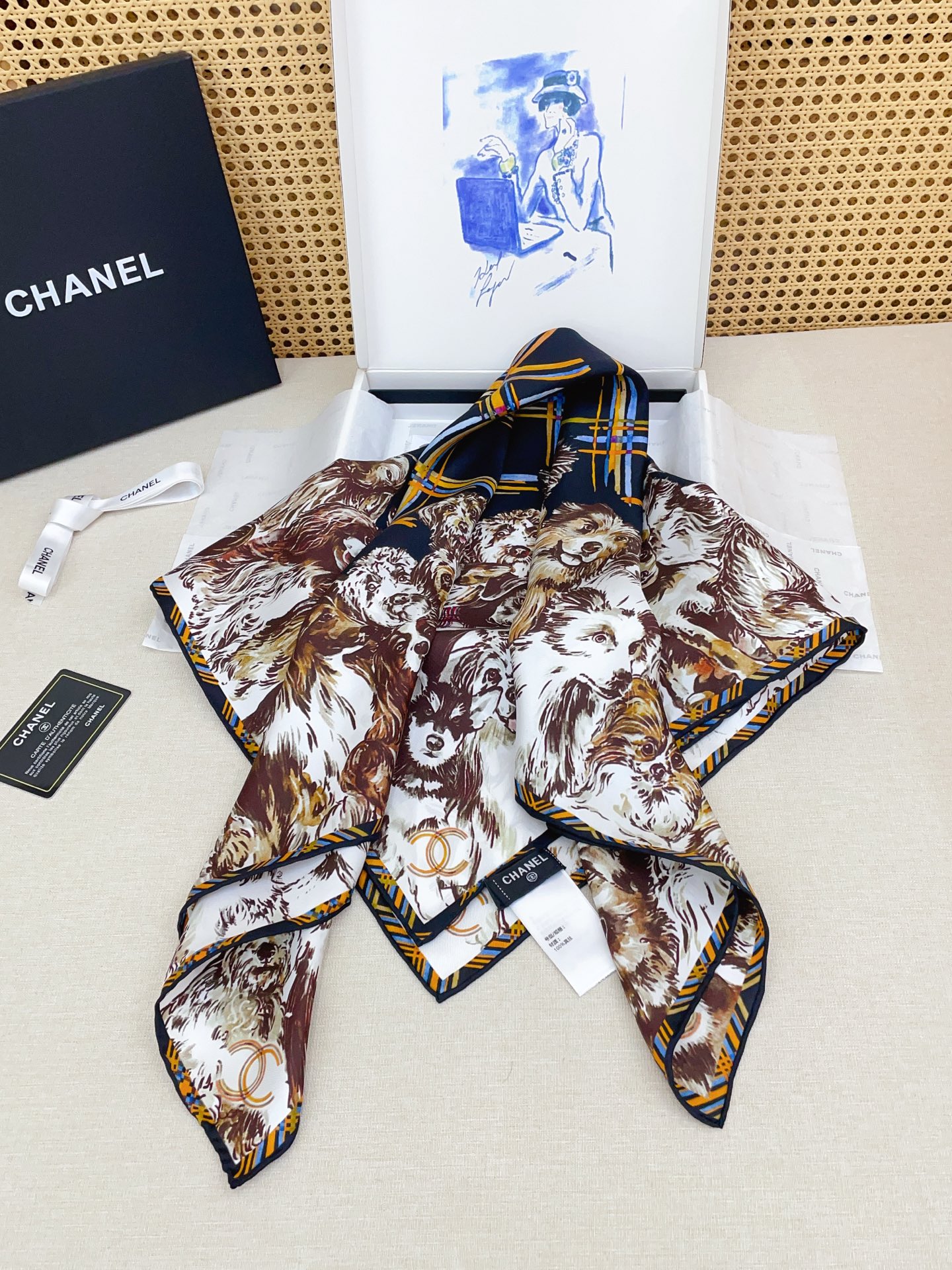 ✨✨【18姆米 双面同色】新款小香‼️美翻了[流泪]最新御用殿堂级极品‼️经典元素图案设计风格❗️美丽至极 真的 上身极