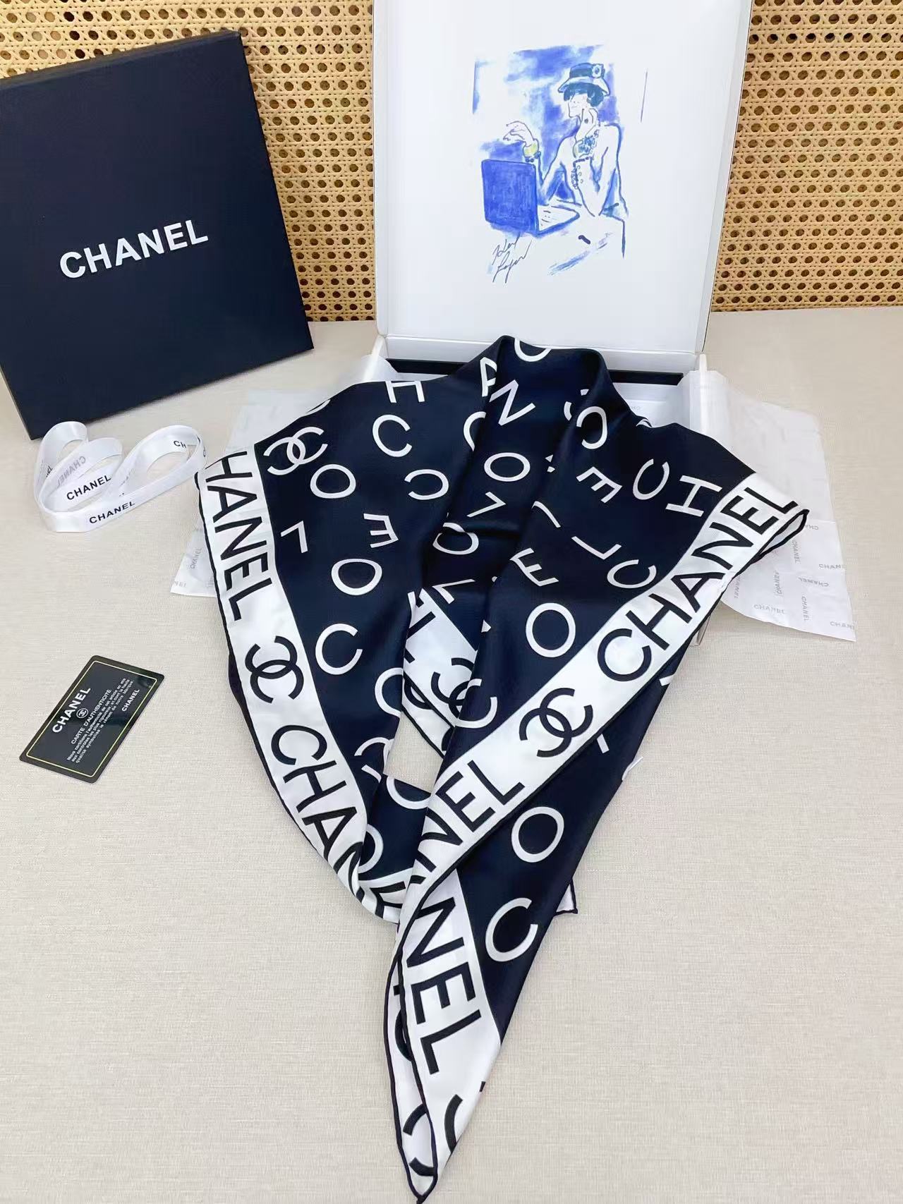 ✨✨【18姆米 双面同色】新款小香‼️美翻了[流泪]最新御用殿堂级极品‼️经典元素图案设计风格❗️美丽至极 真的 上身极
