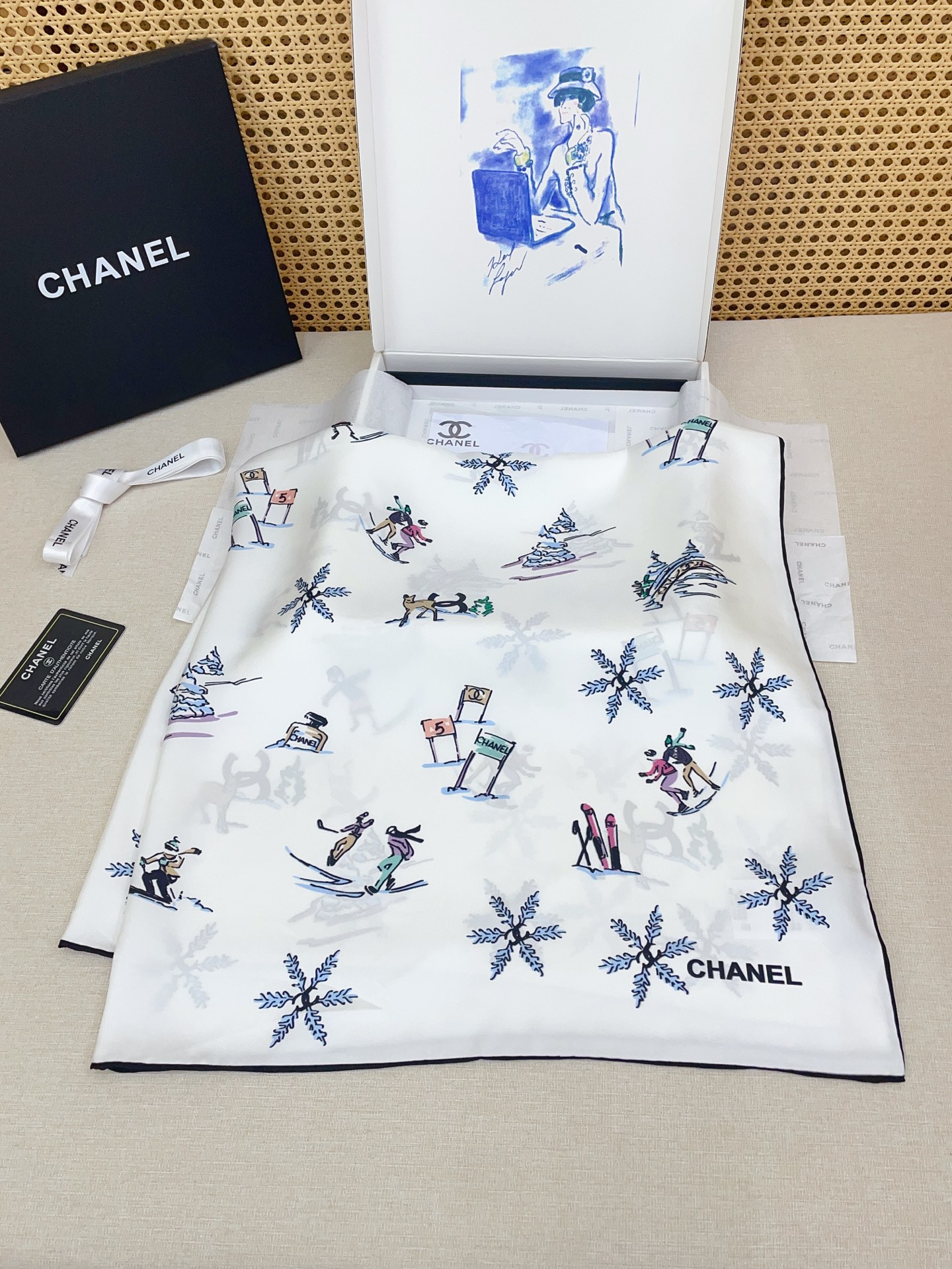 ✨✨【18姆米 双面同色】新款小香‼️美翻了[流泪]最新御用殿堂级极品‼️经典元素图案设计风格❗️美丽至极 真的 上身极