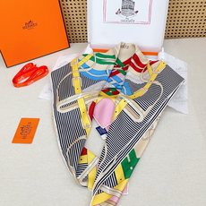 ✨✨【18姆米 双面同色】H**S真丝新款🆕👏👏买了都说好看‼️推荐💕【马嚼锁环衬衫 90】真丝方巾,顶级工艺超值‼️专 ✨✨【18姆米 双面同色】H**S真丝新款🆕👏👏买了都说好看‼️推荐💕【马嚼锁环衬衫 90】真丝方巾,顶级工艺超值‼️专