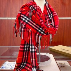 ✨✨高品质【B家蜈蚣巾】金靖同款新品到货!采用内蒙古顶级羊绒毛,最新款男女通用情侣款👫重磅推荐💥 经典的格子,永不过时🔥 ✨✨高品质【B家蜈蚣巾】金靖同款新品到货!采用内蒙古顶级羊绒毛,最新款男女通用情侣款👫重磅推荐💥 经典的格子,永不过时🔥