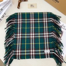 ✨✨高品质【B家蜈蚣巾】金靖同款新品到货!采用内蒙古顶级羊绒毛,最新款男女通用情侣款👫重磅推荐💥 经典的格子,永不过时🔥 ✨✨高品质【B家蜈蚣巾】金靖同款新品到货!采用内蒙古顶级羊绒毛,最新款男女通用情侣款👫重磅推荐💥 经典的格子,永不过时🔥