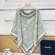 ✨✨【双面同色 丝毛款】小香 羊绒方巾‼️抢‼️VIP推荐 ‼️👍下手一定要快【高端 大爱 ‼️纯羊绒 婴儿触感舒服到飞 ✨✨【双面同色 丝毛款】小香 羊绒方巾‼️抢‼️VIP推荐 ‼️👍下手一定要快【高端 大爱 ‼️纯羊绒 婴儿触感舒服到飞