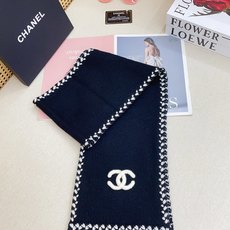 ✨✨【围巾款】▪小香难得一见的针织单品,温柔配色,超级迷恋❗️气质低调恬静又不失优雅❗️重点推荐❗️一秒心动啊!!!高级 ✨✨【围巾款】▪小香难得一见的针织单品,温柔配色,超级迷恋❗️气质低调恬静又不失优雅❗️重点推荐❗️一秒心动啊!!!高级
