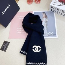 ✨✨【围巾款】▪小香难得一见的针织单品,温柔配色,超级迷恋❗️气质低调恬静又不失优雅❗️重点推荐❗️一秒心动啊!!!高级 ✨✨【围巾款】▪小香难得一见的针织单品,温柔配色,超级迷恋❗️气质低调恬静又不失优雅❗️重点推荐❗️一秒心动啊!!!高级