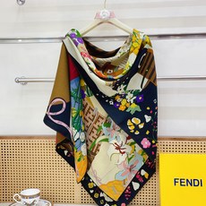 ✨✨【双面同色 丝毛款】Fendi最新的专柜主打款🧣羊绒大方巾💟 度假及日常都非常好搭配的款😍订单私流 】一看到就想去 ✨✨【双面同色 丝毛款】Fendi最新的专柜主打款🧣羊绒大方巾💟 度假及日常都非常好搭配的款😍订单私流 】一看到就想去